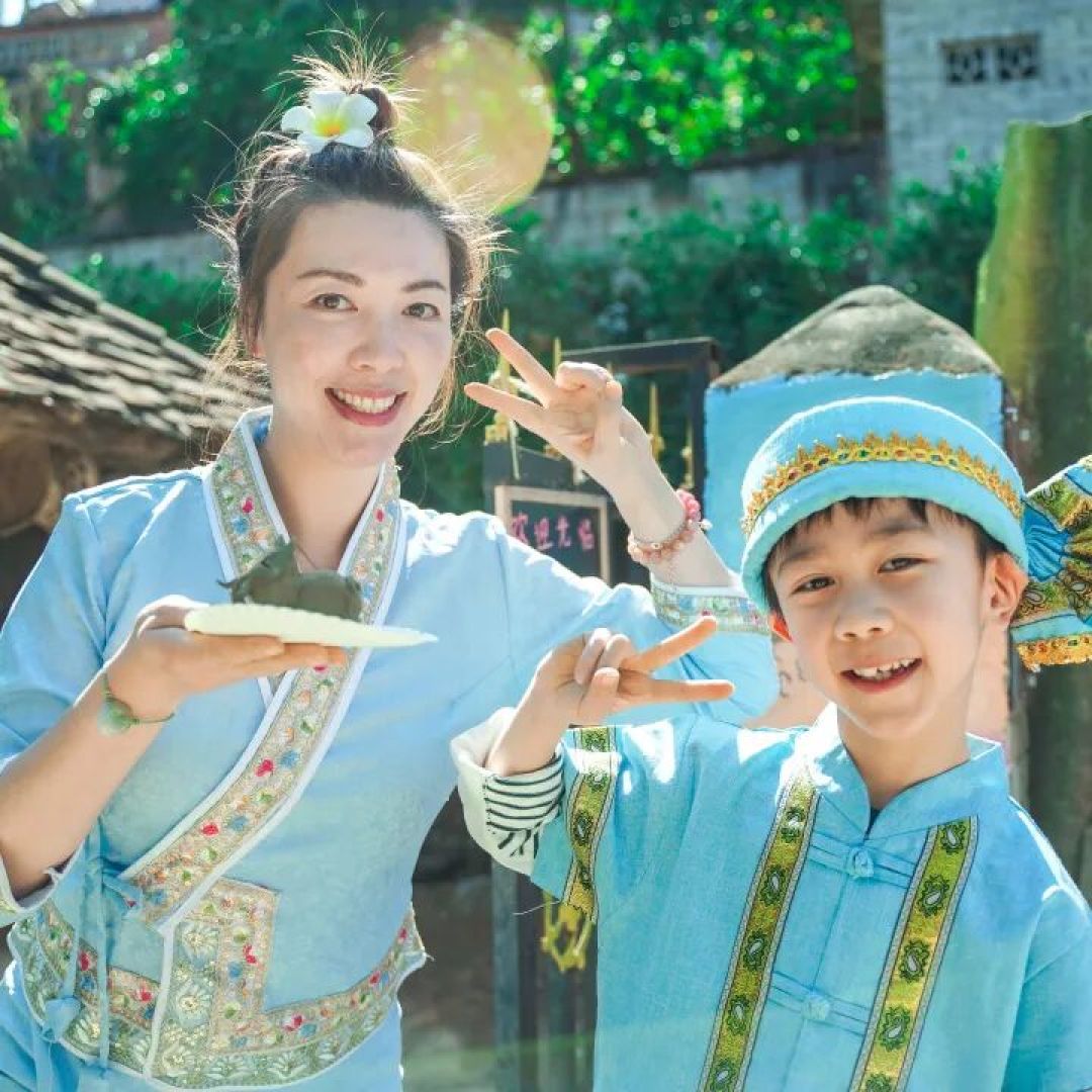 【西双版纳+普洱亲子游】2大热带雨林IP深度探索,近距离观察神奇动植物,做大象犀牛保育员,深入傣族古村寨触摸在地文化与生活