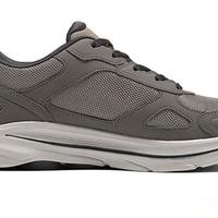 男生必入的4款“云朵感”运动鞋！告别磨脚，通勤运动通吃