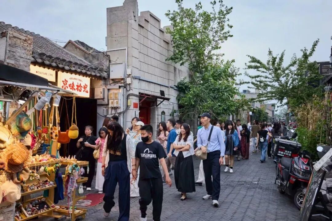 北京中轴线深度游:从广场漫步到胡同寻味,一站式实用指南