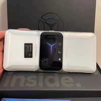 900块真游戏旗舰手机，6.92英寸三星144Hz电竞屏，自带双风扇，90W超级快充，其他游戏手机都是弟弟