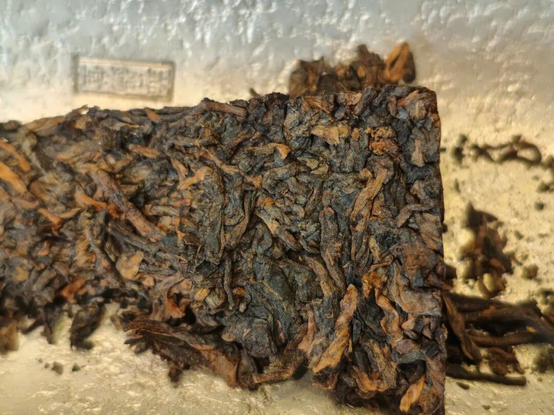 澜沧古茶高端熟茶乌金品饮记录