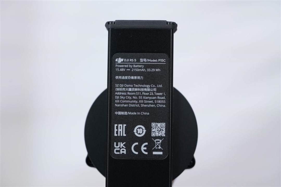 单兵增稳作战神器!大疆RS 5评测:全面进化的电控提壶 稳定器的第二套操作系统