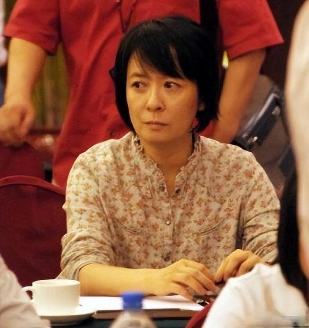 身价过百亿,坐拥北京一条街,出门私人飞机,京圈内的富婆都有谁