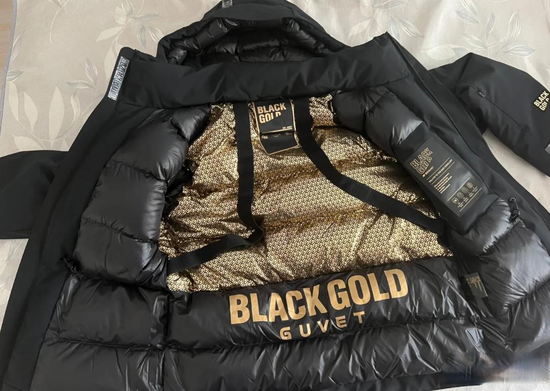 2026年羽绒服品牌推荐大全,盘点2025-2026年100~4000元大品牌羽绒服推荐品牌性价比最高的羽绒服有哪几款?10款热门羽绒服实测,告别臃肿寒冬