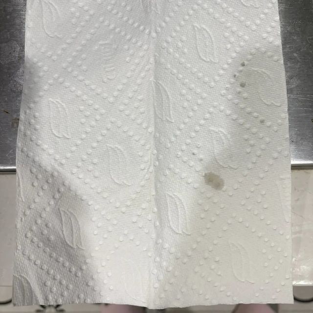 曝光预警！厨房纸荧光剂超标，九成样品不达标，清洁食材隐患重重！
