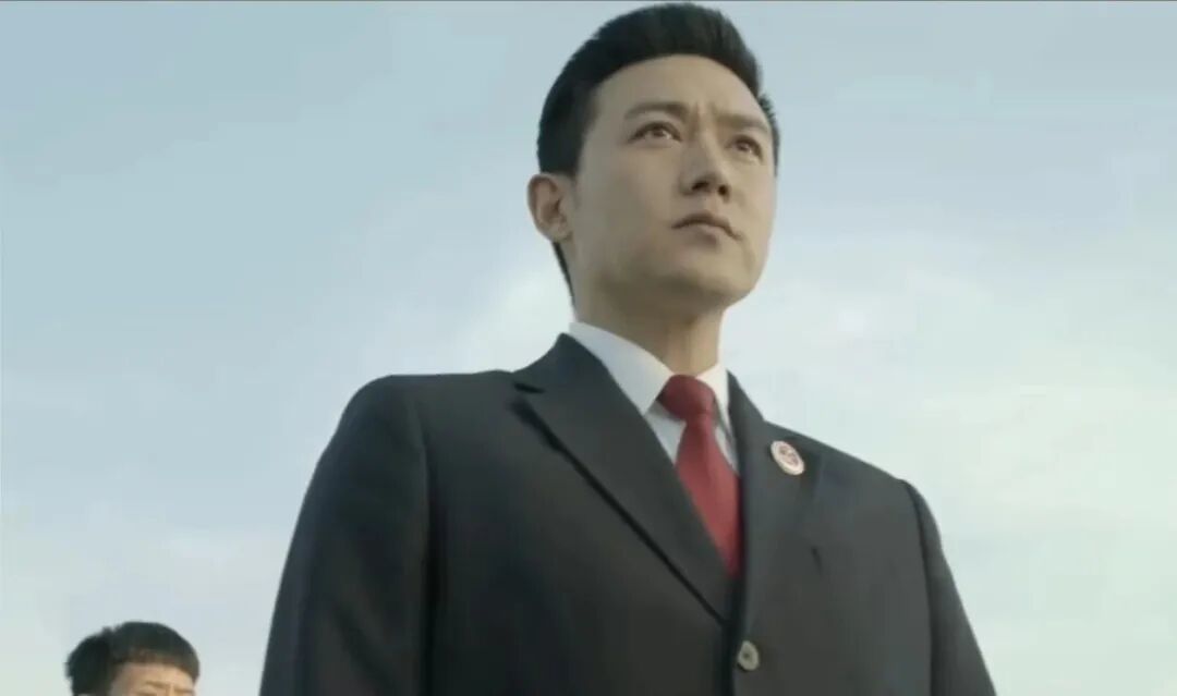 侯亮平的添越:正义路上的 “豪华铠甲”,藏着最动人的初心!