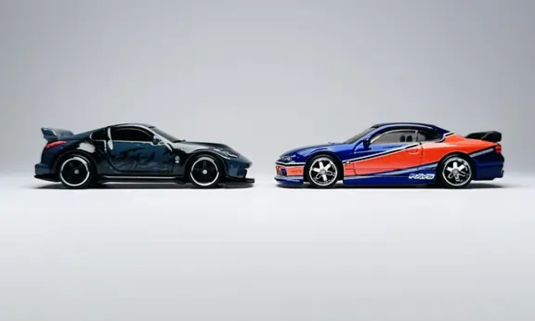 【评测】风火轮Nissan 350Z Custom