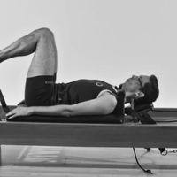 腿型好不好，关键看“足弓”！普拉提这样练，养出笔直长腿