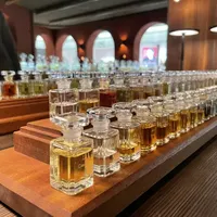 Shiro-细佬香（感觉在骂人，但是真好闻）