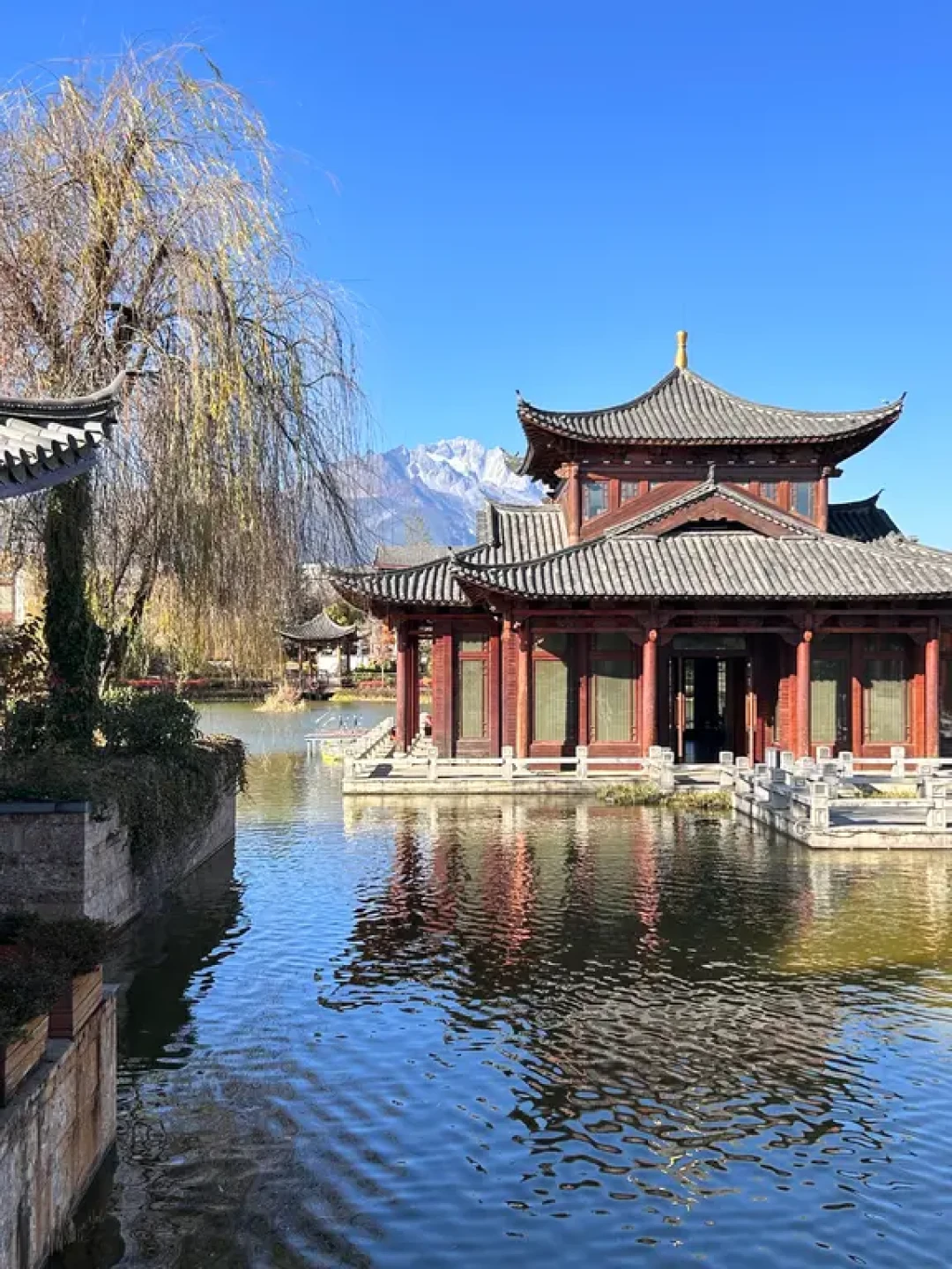 🏔️ 躺在丽江凯悦臻选雪山房 一览日照金山