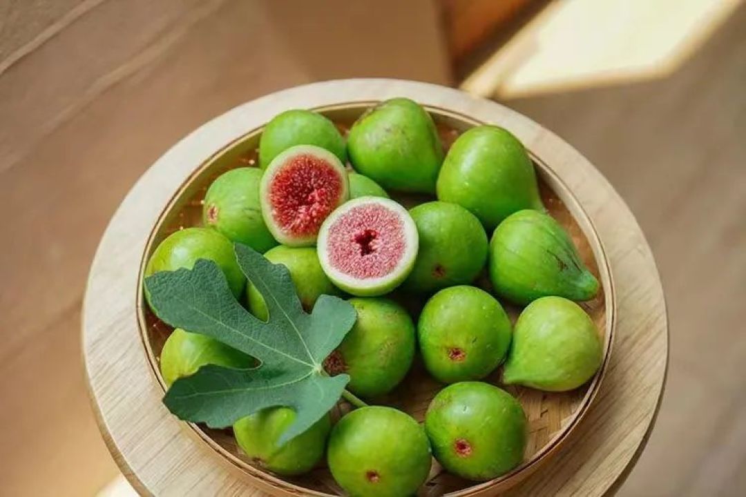 7斤鲜果才能做1斤无花果干！养生健康小零食！口感软糯自然甜，老人小孩都爱吃！