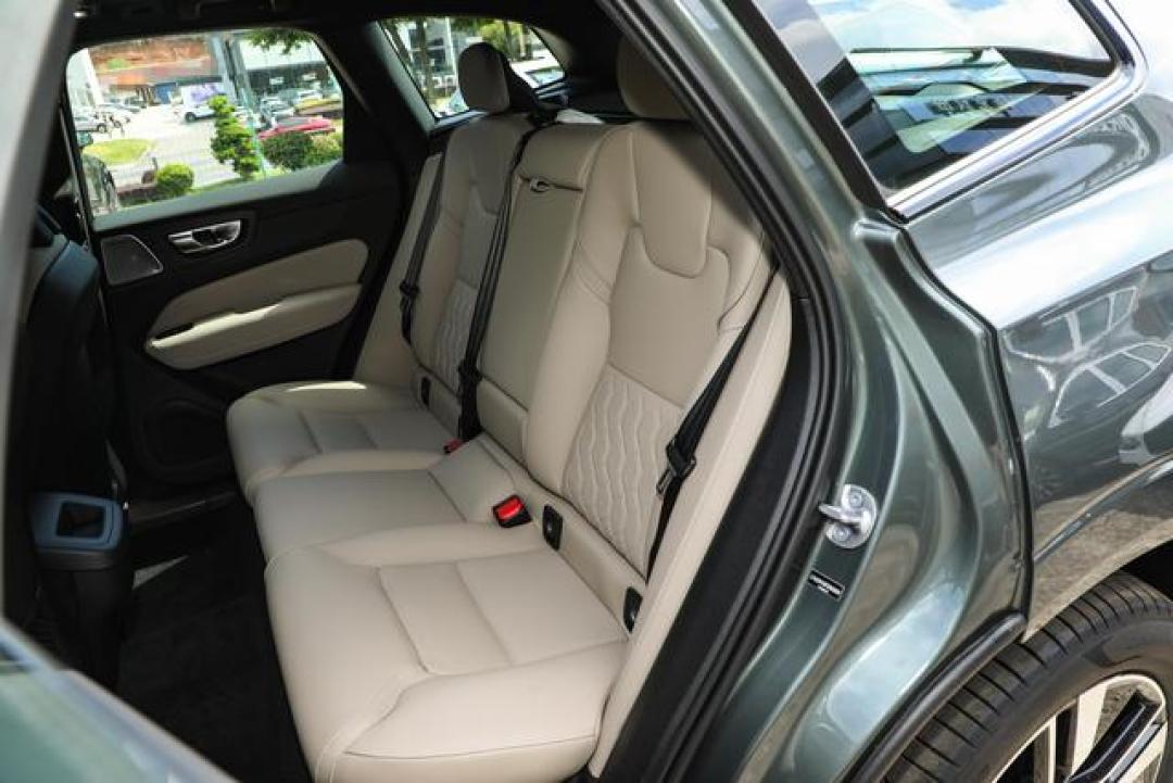 选车首先看安全？主打安全的沃尔沃 XC60，硬核守护驾乘安全！