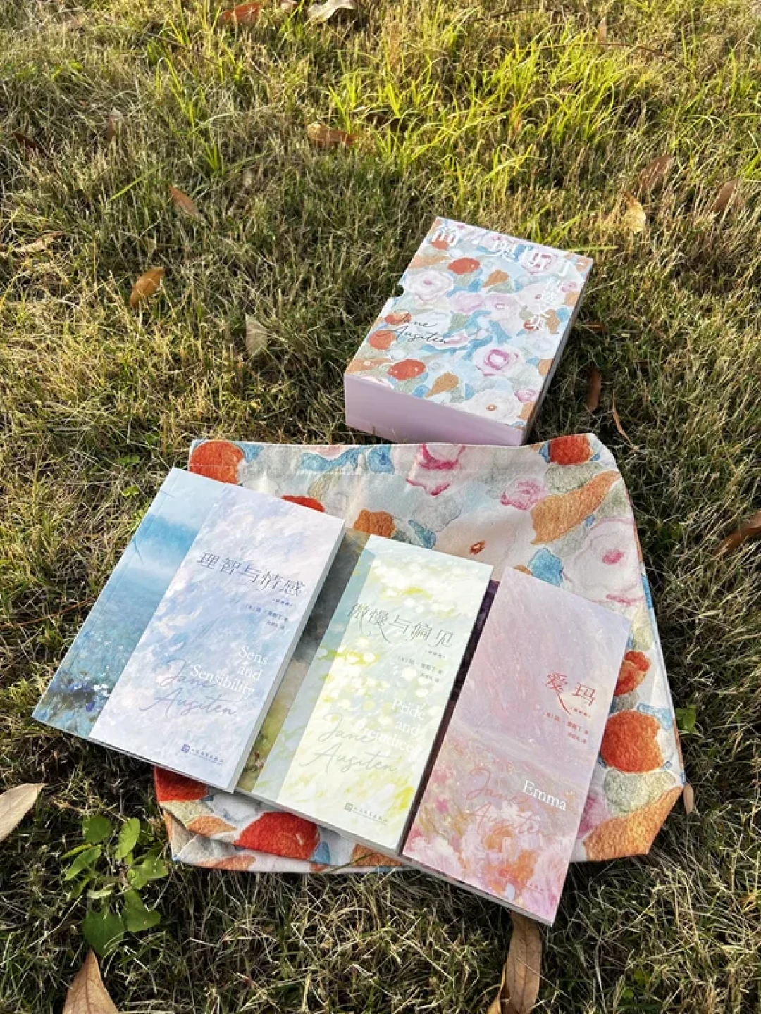 年底催婚焦虑？简·奥斯丁的婚恋智慧，今天依