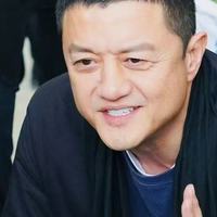 李亚鹏“欠租门”大反转！直播间买东西可以，上架点能穿能用的吧