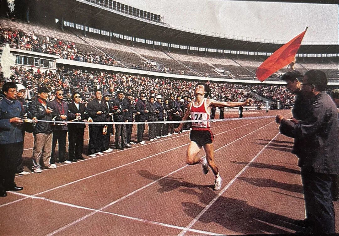 与史铁生有关的日子:《我与地坛》发表35周年
