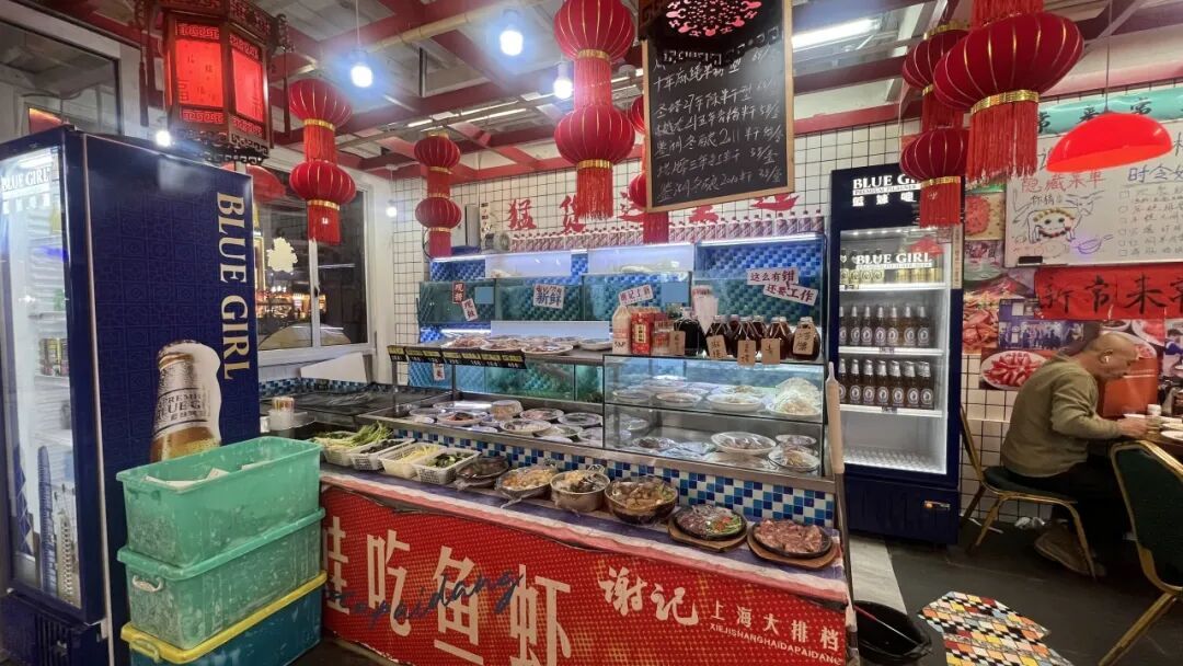 稳居长寿路热门榜C位!谢记:是氛围感王者还是口味青铜?
