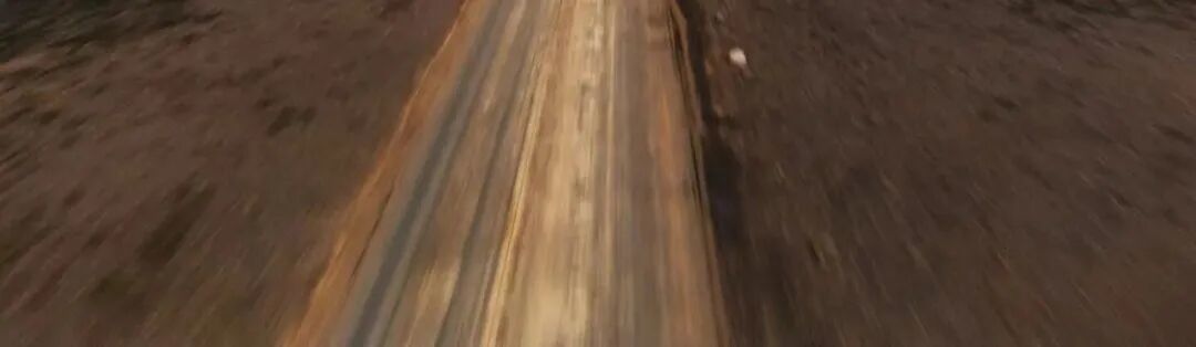 【每日摄影投稿】逃离城市!一条路,一辆车,关于孤独与自由的答案