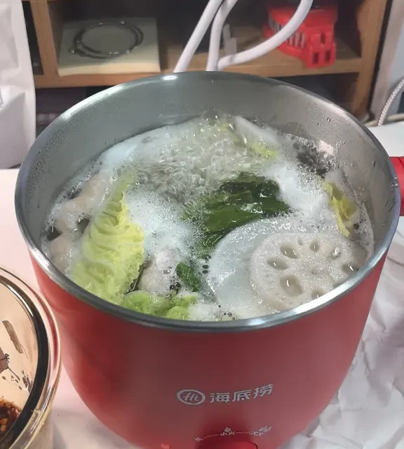 海底捞小红锅&贵州蘸水&盒马关东煮汤底分享