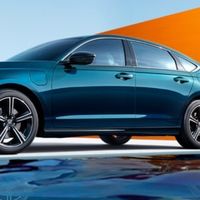 十一代雅阁混动版：低油耗与舒适体验