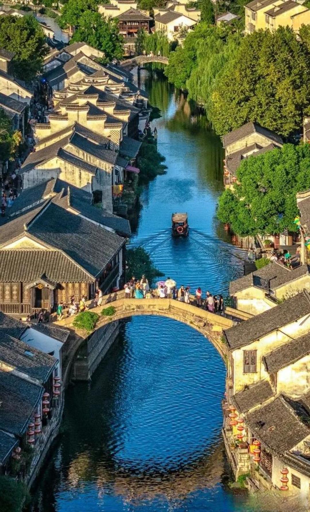 高铁直达,适合一个人散心的6个治愈小城,去小住三五天!
