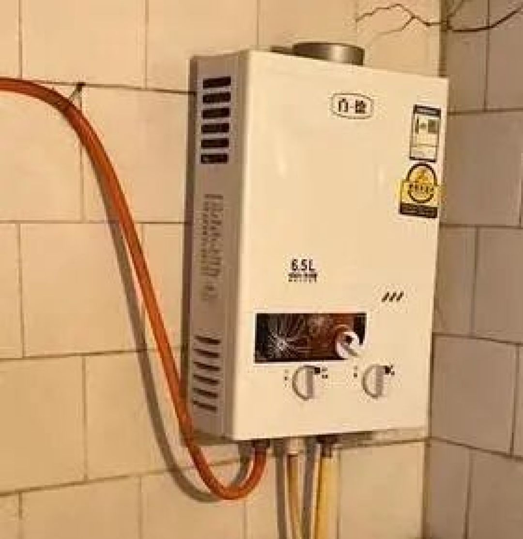 降温取暖不忘安全:正确选择燃气热水器,预防一氧化碳中毒!