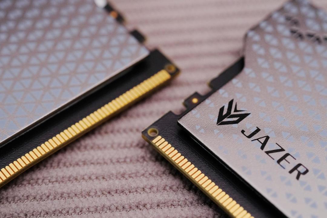 目前DDR5内存哪个性价比、频率、读写、性能最高,时序最低?