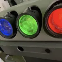 当年26万元的日系投影仪，3个灯泡太夸张了