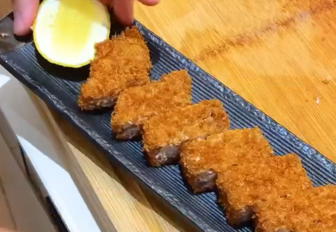 金枪鱼的多种吃法,从生食到热烹全都有~