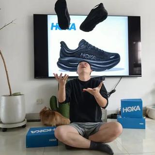 海口首店！HOKA开业跑踩爆Clifton10