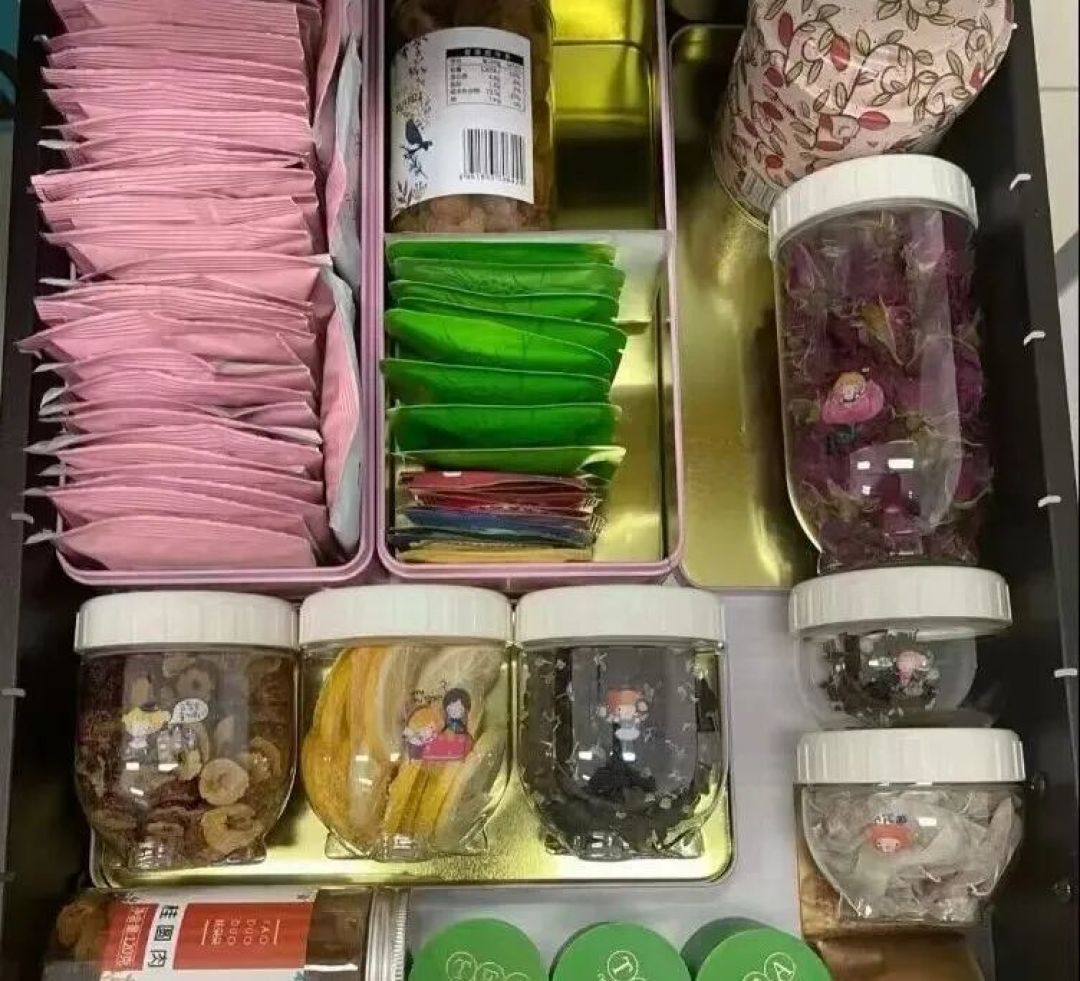 救命!铁皮茶叶盒居然是收纳神器!4个用法,解决家里大麻烦