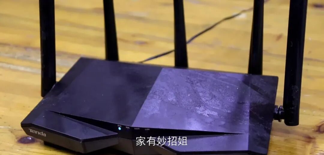 路由器要多久关闭一次?多亏问了宽带师傅,难怪网速一天比一天慢