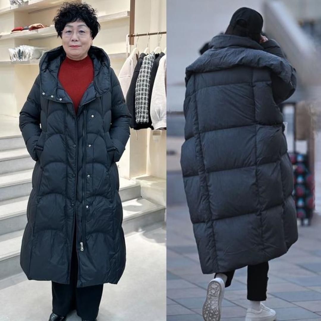 被60岁120斤的杭州妈妈惊艳：羽绒服不过踝、首饰不戴金，好优雅