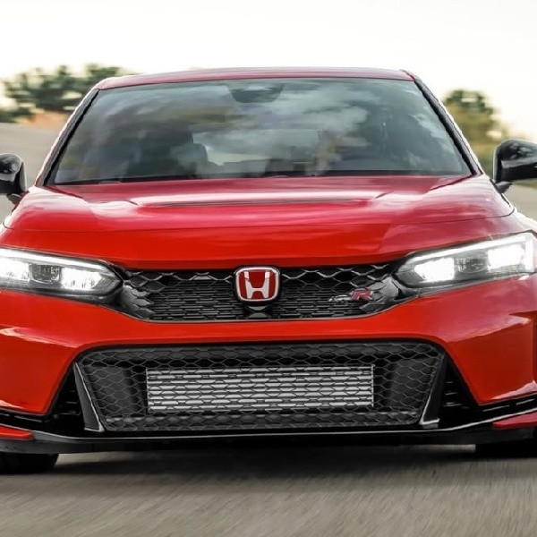 2026款思域Type-R又涨价了，背刺老车主还敢卖35万？