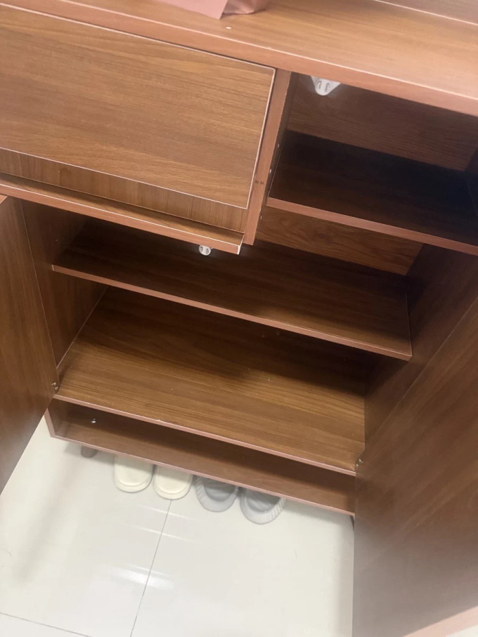 锦需鞋柜