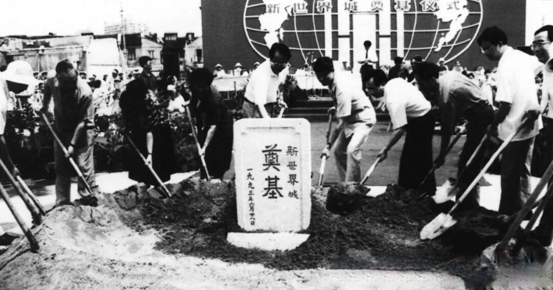 发现黄浦 | 从一张老明信片，看“十里南京路，一个新世界”时空变换