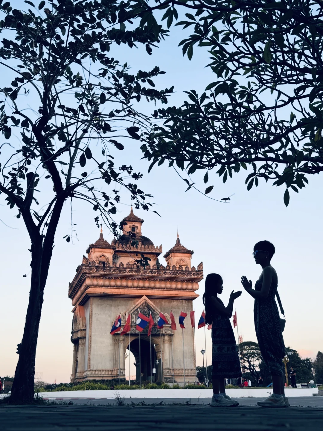 🇲🇾 带孩子做背包客 ｜ 从槟城搭火车去中国