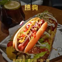 从狗肉谣言到街头美食,热狗的百年反转太上头了!#美食 #热狗 #美食故事