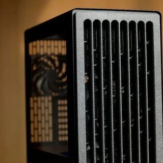 HAVN BF 360 FLOW机箱评测：优秀散热与高端设计相融合