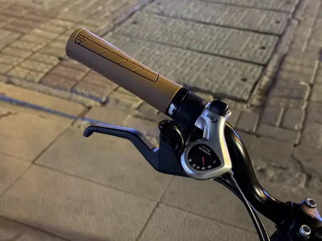 迪卡侬TILT120换车座“翻车”?屁股疼变腿疼