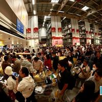 宜家售后态度引热议，永华家具40年践行终身保养承诺