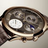 Hermès 品牌 |Slim d’Hermès Quantième Perpétuel 双时区万年历腕表