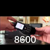 诺基亚8系列之8600。它是一台兼具典雅与现代感的手机，独特的玻璃材质，赋予它独特的炫目效果。#怀旧经典手机 #8090经典怀旧 #一代人的回忆 #诺基亚