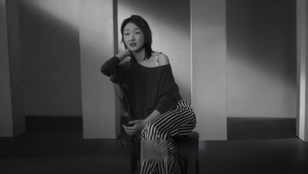 县城贵妇的「美丽刑具」，终于被抛弃了