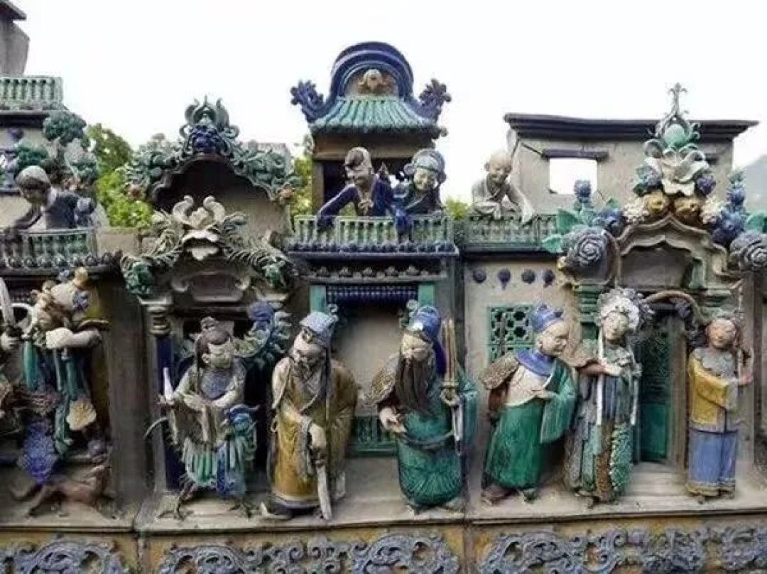 岭南天工(六)| 陈家祠“七绝”之陶塑:屋顶上的百年戏台