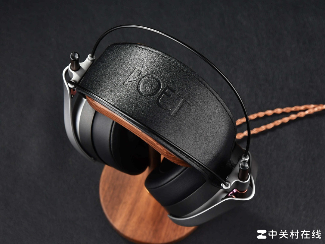 诗意般的声音之旅:Meze Audio POET头戴式平板耳机深度体验