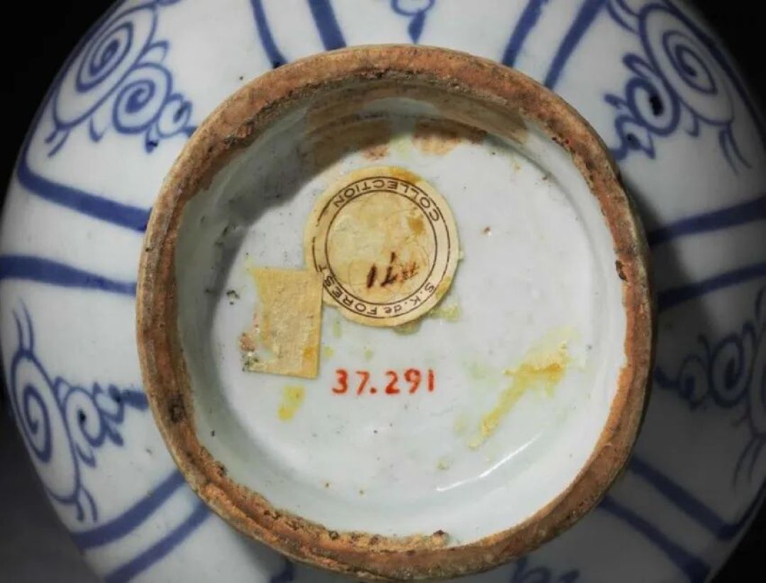 鉴定必知:元青花瓷器的底足特征