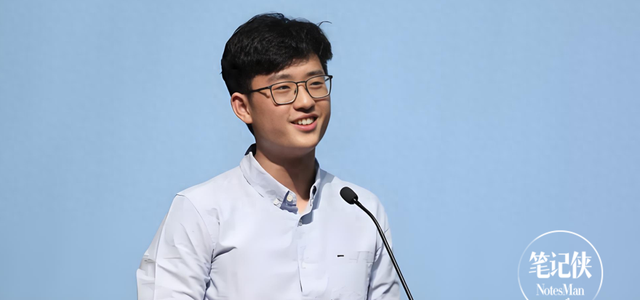 姚顺雨最新访谈:AI下半场,机会在这一点_服务软件_什么值得买