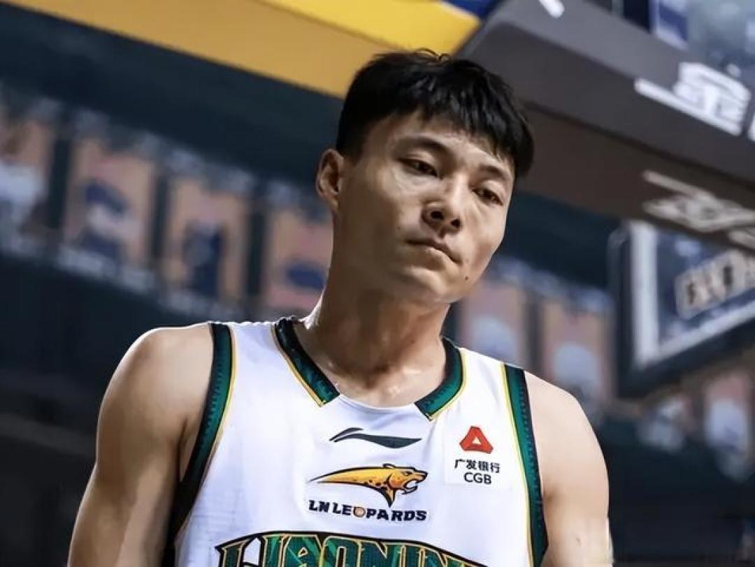 就在今天!1月14日上午,男篮传来广东宏远、辽宁男篮和亨特消息