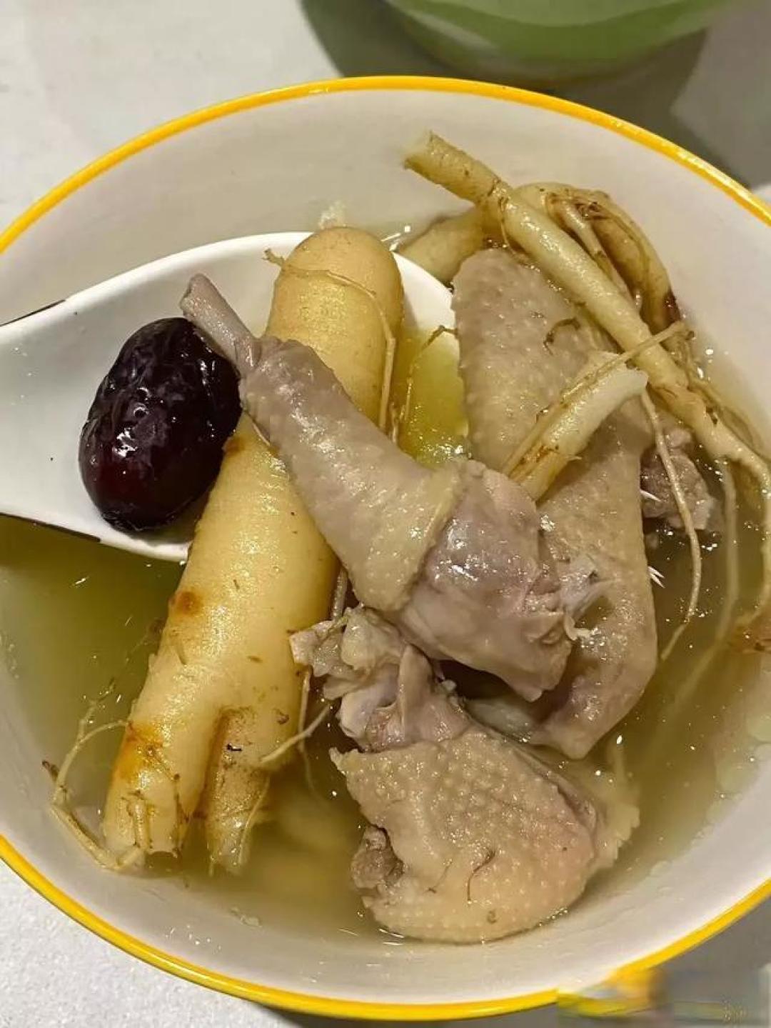 气血是根本!女性50岁后,常吃这3种食物,气血双补,延缓衰老