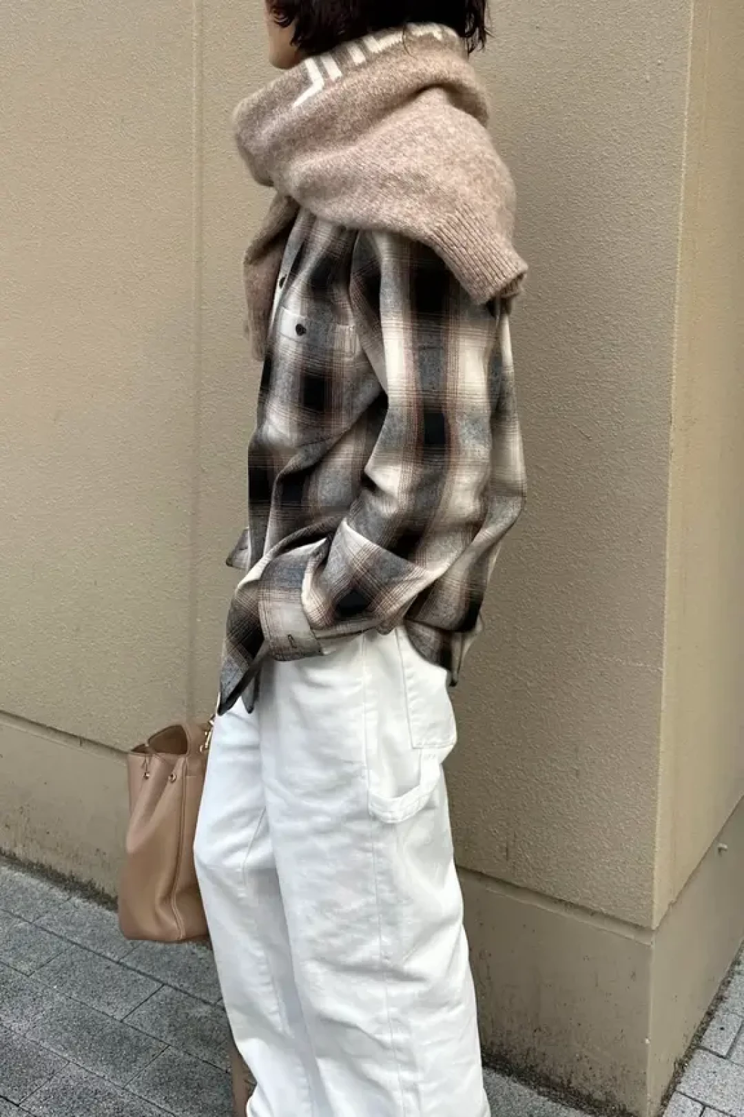 Oksoon Kim的韩式松弛穿搭